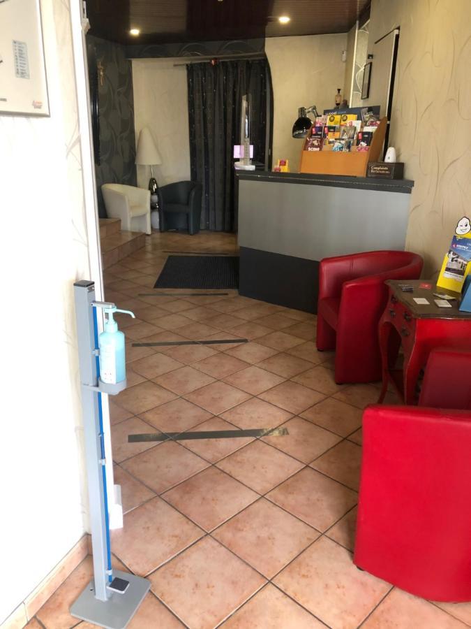 Hotel Le Faisan Montlucon Ngoại thất bức ảnh