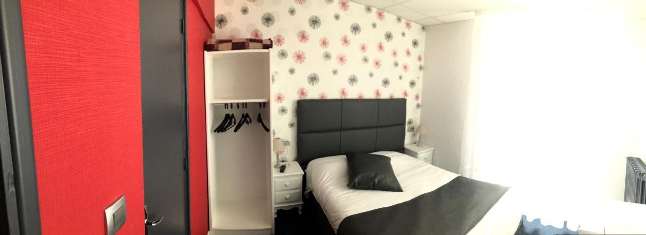 Hotel Le Faisan Montlucon Ngoại thất bức ảnh
